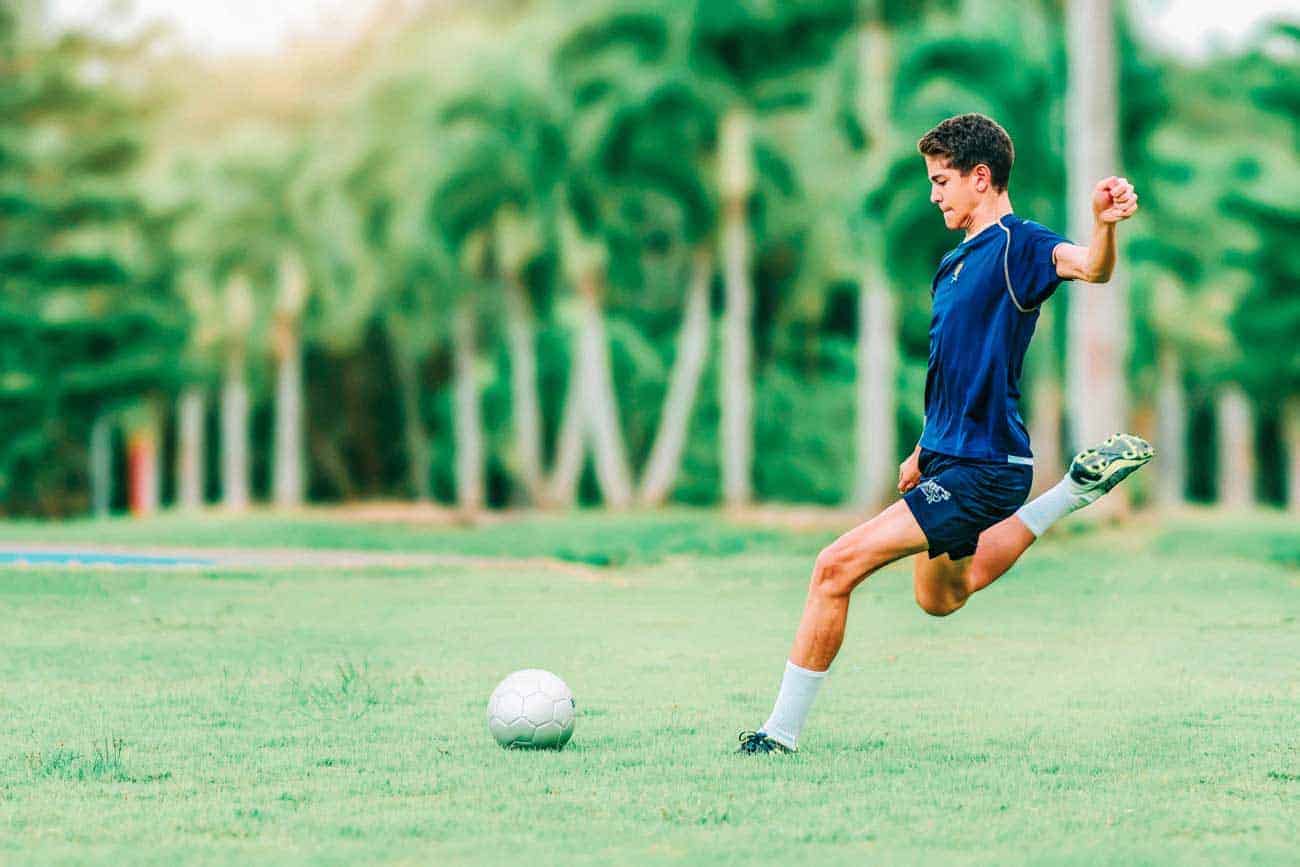 Reddit Co-founder Alexis Ohanian Bets On Argentine Soccer Scouting App Gloria
